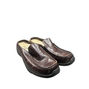 Women’s  Brown Leather Loafers UGG